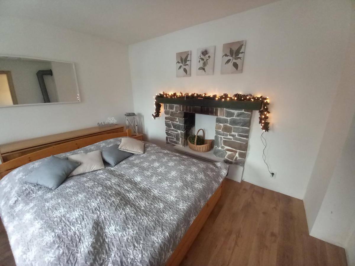 Chalupa Nela Apartmany Haj U Loucne Pod Klinovcem Loučná pod Klínovcem Kültér fotó